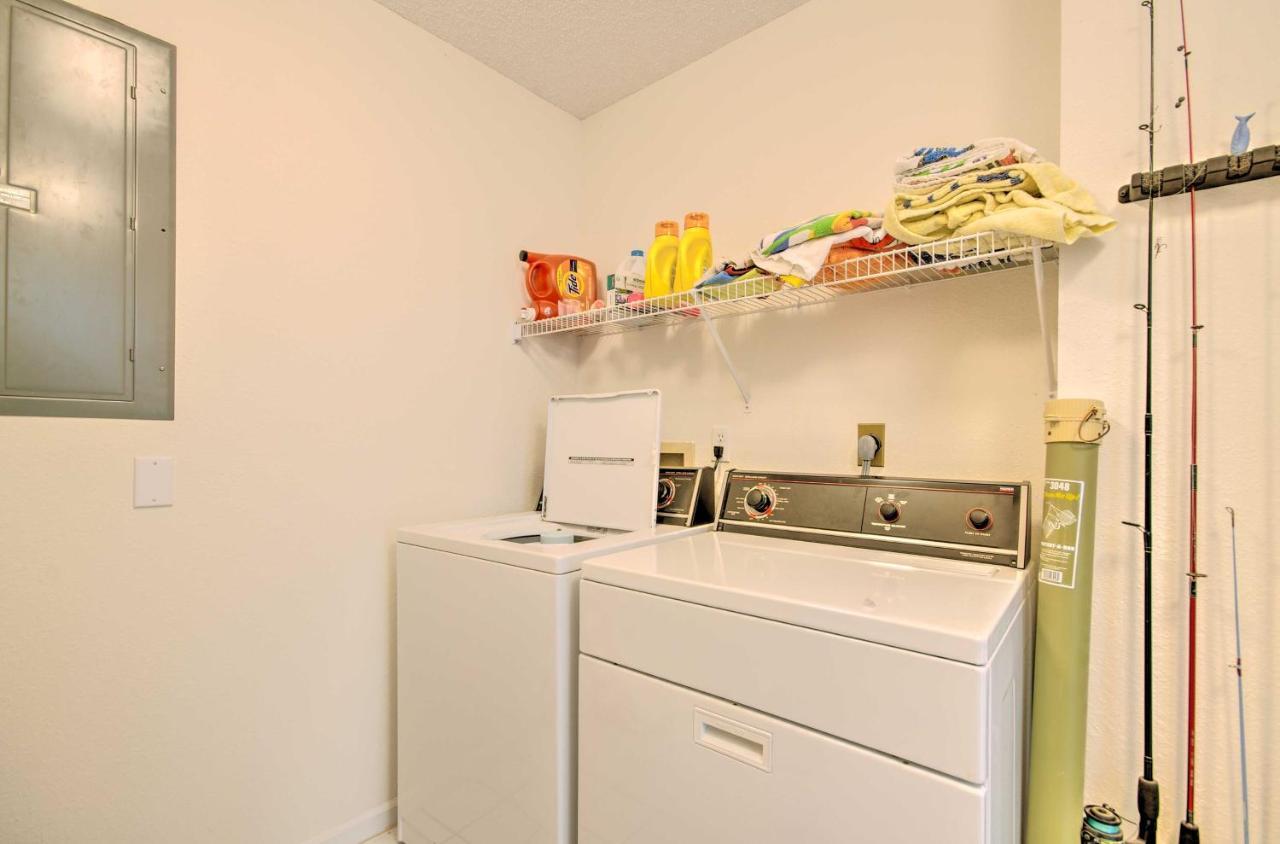 Bright Waterfront Condo With Resort Amenities! Lake Ozark Exterior foto